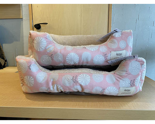 フラワープリントスクエアベッド